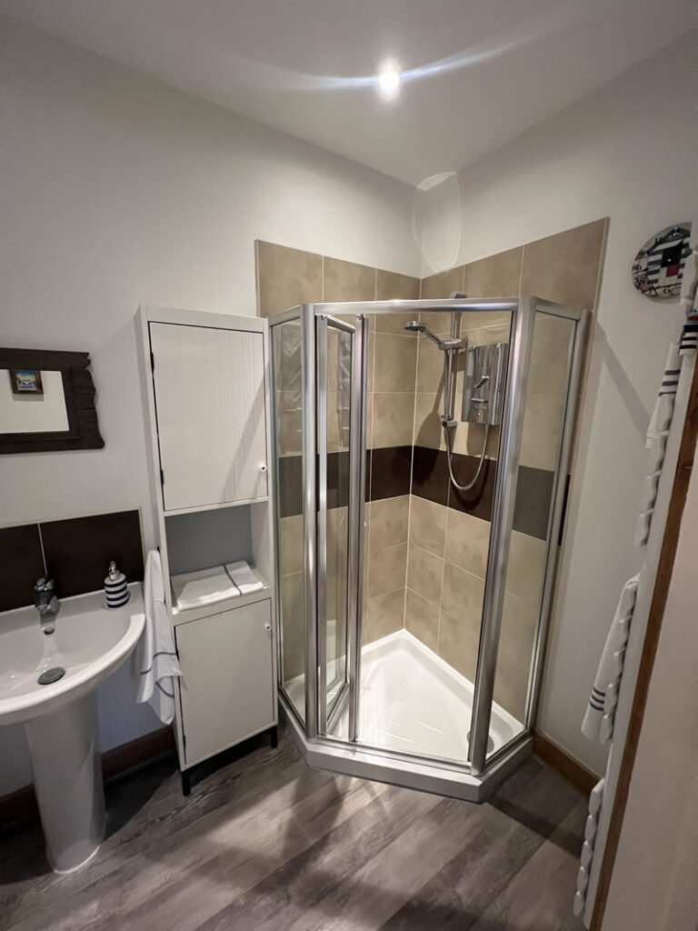 Ensuite